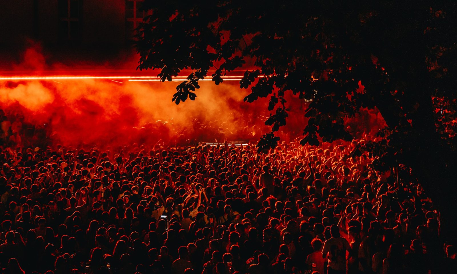 JETLAG crowd, Halle